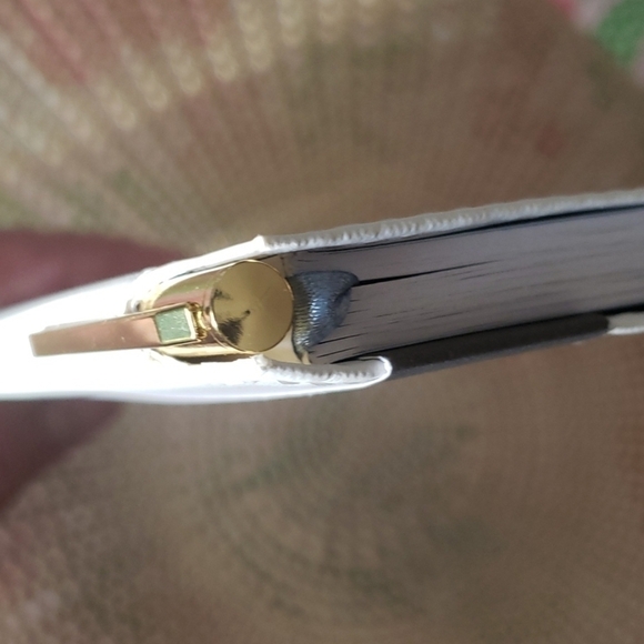 HALLMARK notebook / planner with pen. NEW - Picture 3 of 5